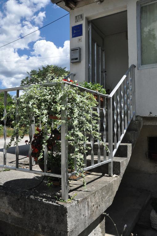 Apartment Marioni Buzet Luaran gambar